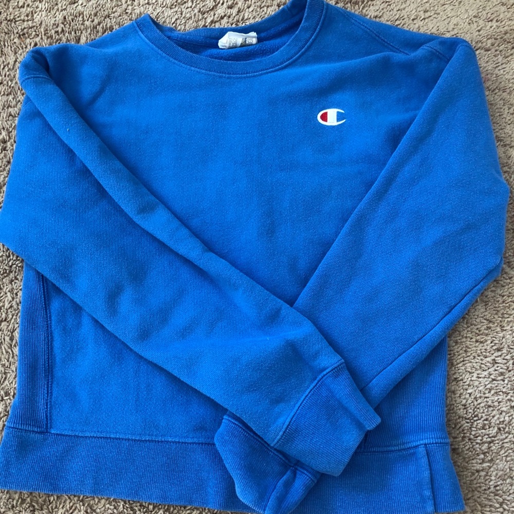 Champion crew neck!!